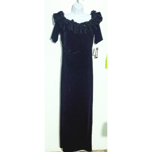 Xcape New Womens Black Velvet Evening Gown Size 14 Winter Wedding Elegant - Picture 2 of 9